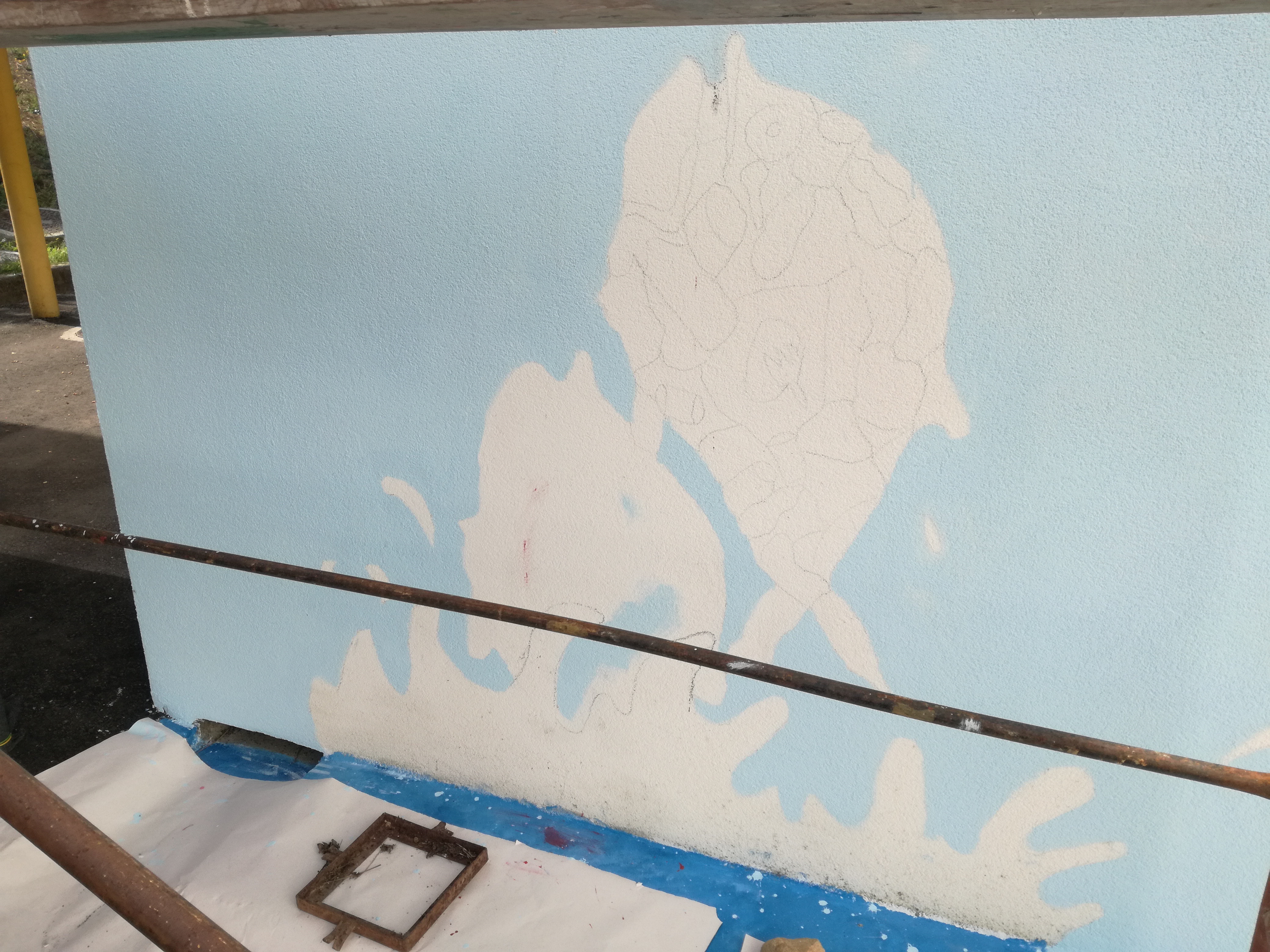 Início da pintura da parte mais alta dodesenho-  canas de pesca